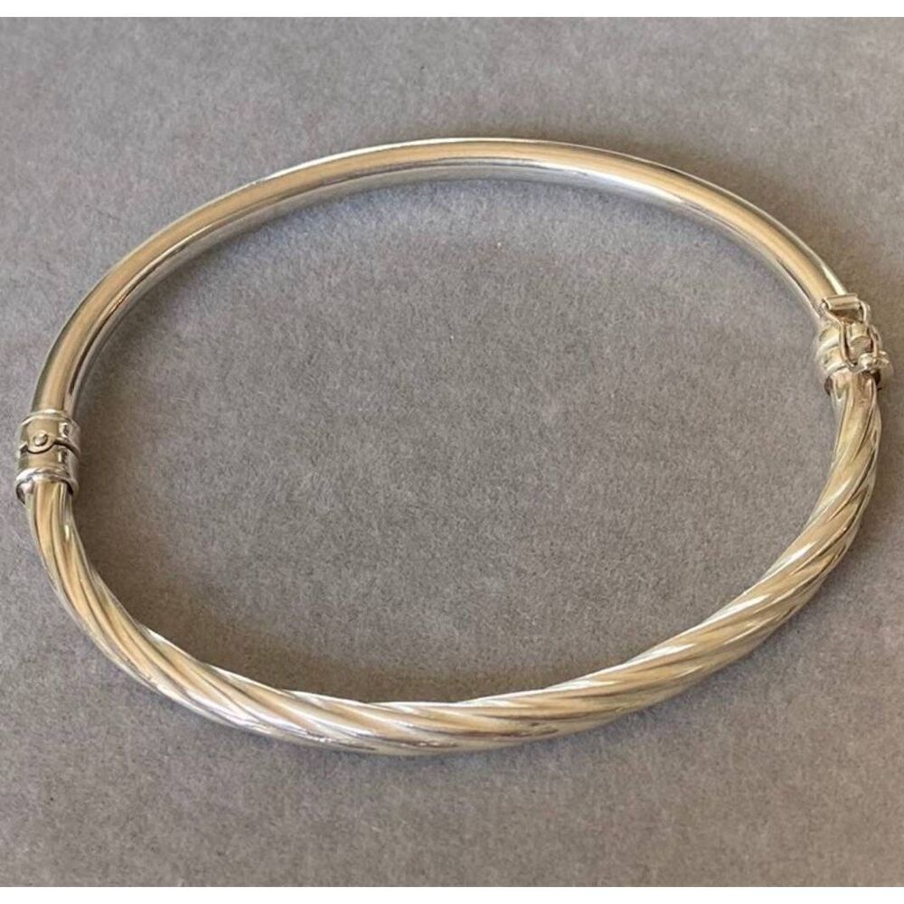 Vintage Silver Bracelet - Picture 2 of 9